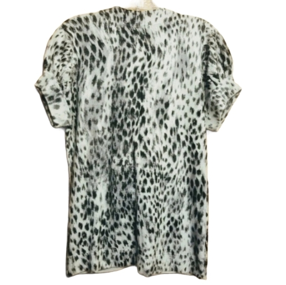 Kenneth Cole | Animal Print Silk Blend Short Sleeve Cardigan Sweater (Medium) - Picture 8 of 8